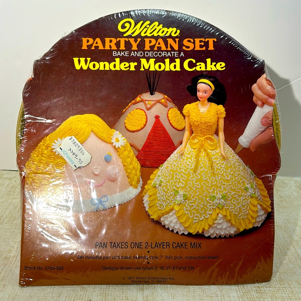 Vintage Wilton Doll Classic Wonder Mold Cake Party Pan Set 1977 - Brand New